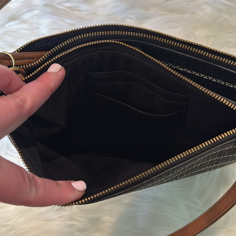Fossil Devon Crossbody Bag Black and White Striped - Picture 9 of 10
